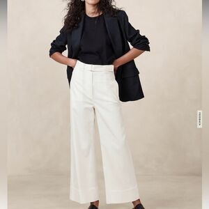 NWT Banana Republic Oceanside cropped wide leg high-rise white trousers size 6